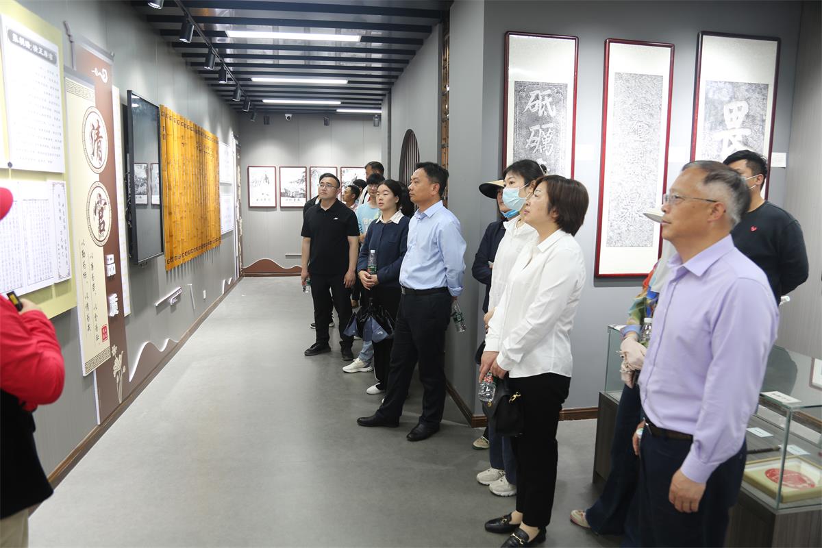 1684504671099001432.jpg 0O6A1273.jpg